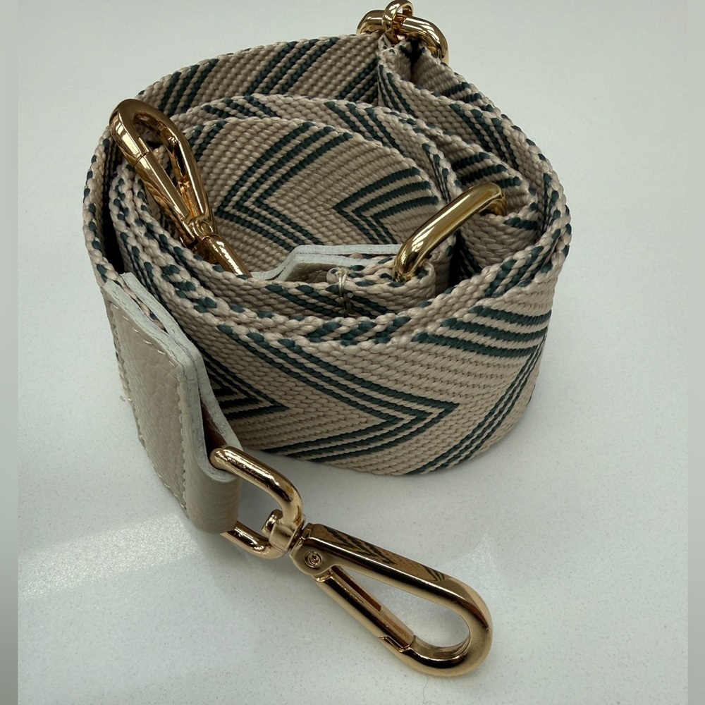 Chevron Pattern Bag/IPhone Strap with Gold Hardware - Picture 6 of 7